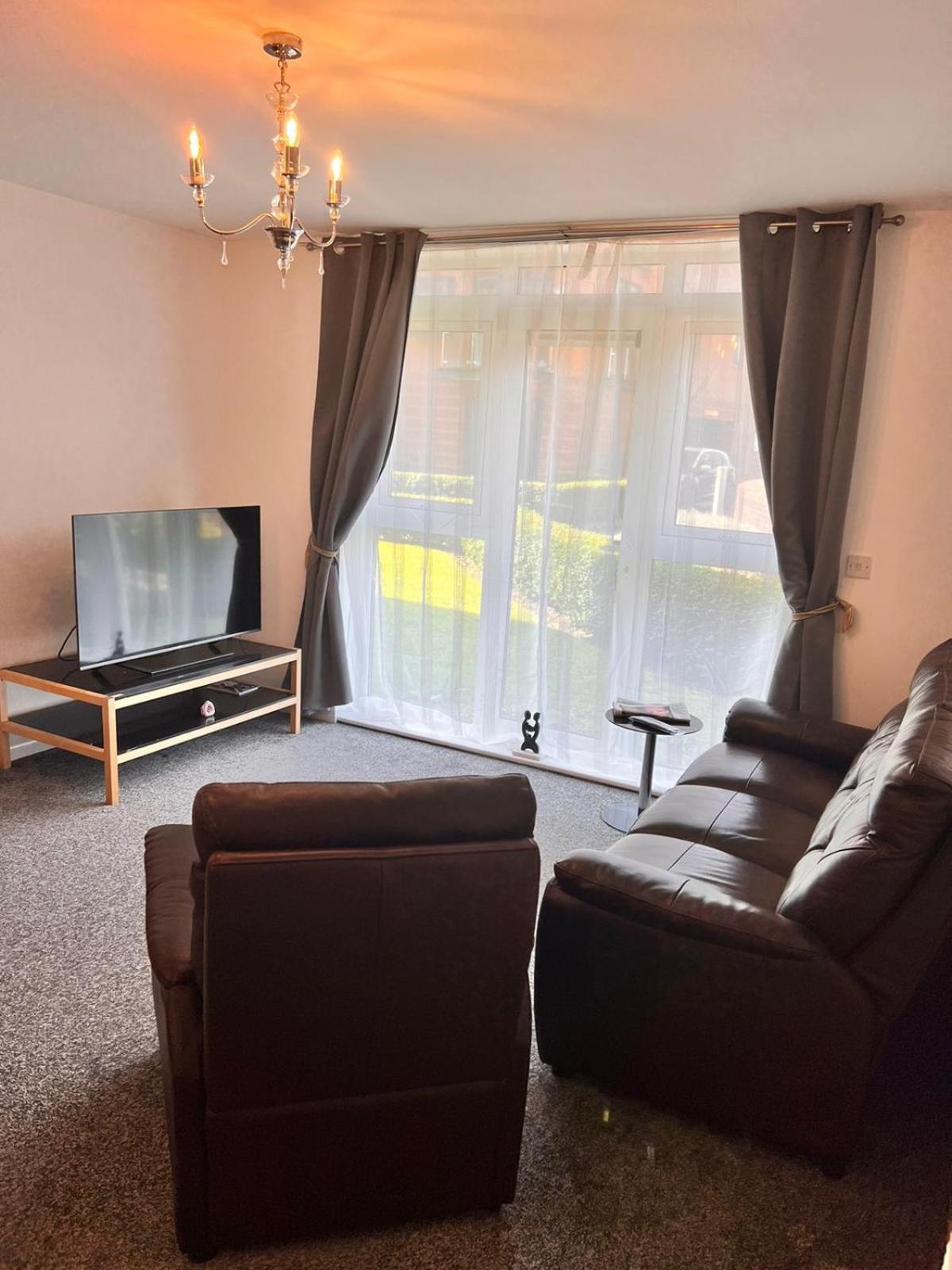 Solihull Centre Apartments ภายนอก รูปภาพ