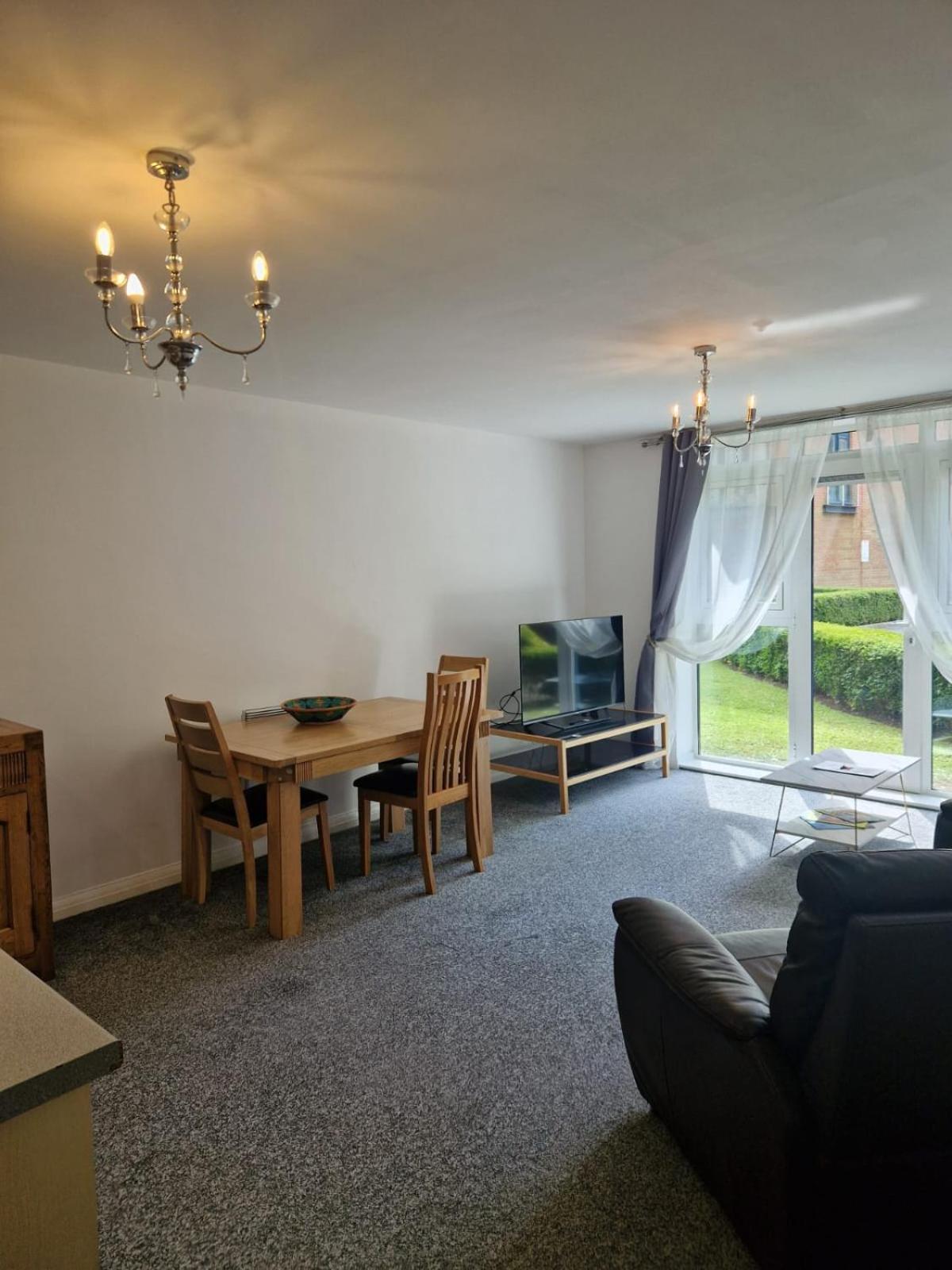 Solihull Centre Apartments ภายนอก รูปภาพ