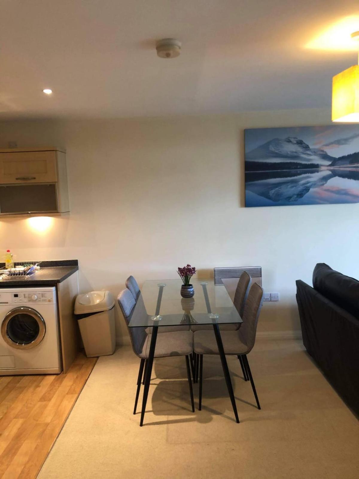 Solihull Centre Apartments ภายนอก รูปภาพ