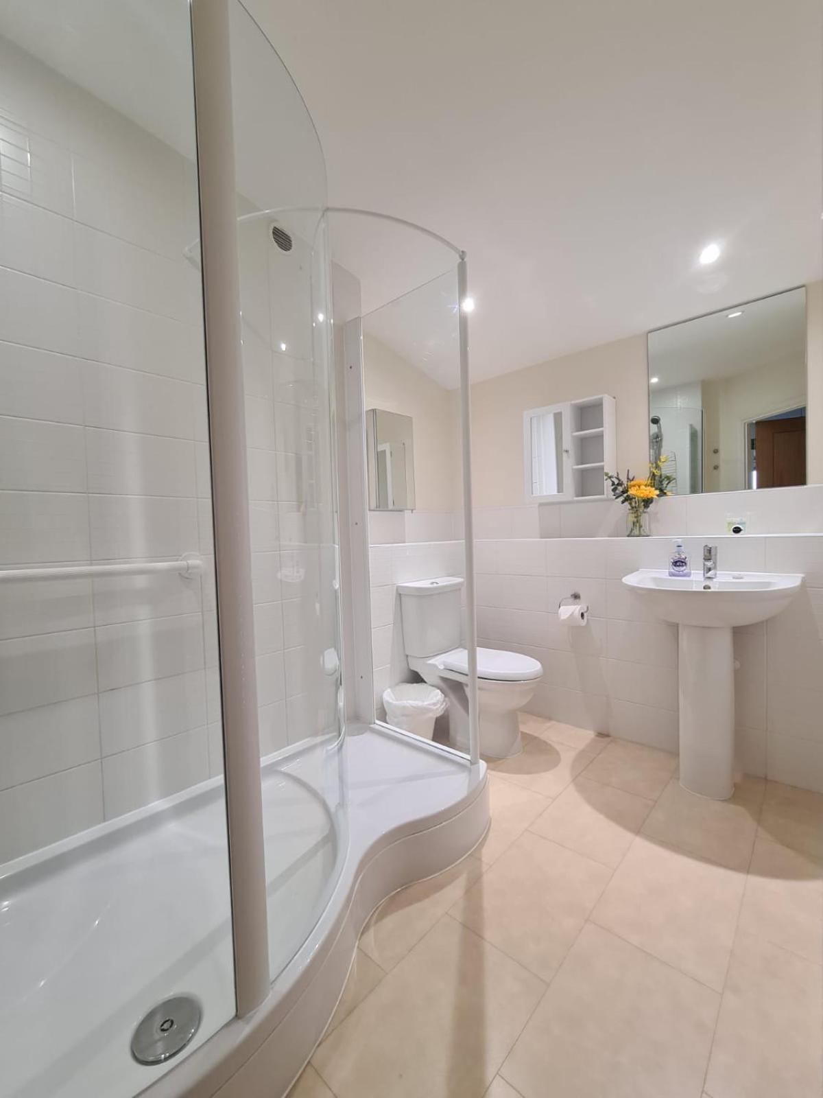 Solihull Centre Apartments ภายนอก รูปภาพ